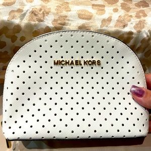 Mini Michael Kors pouch
